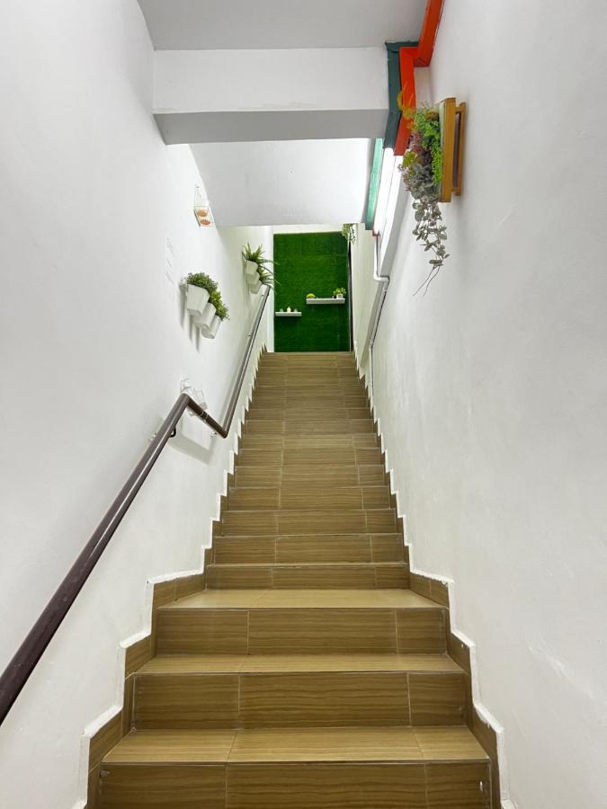 Homestay 55 Джохор-Бару Экстерьер фото