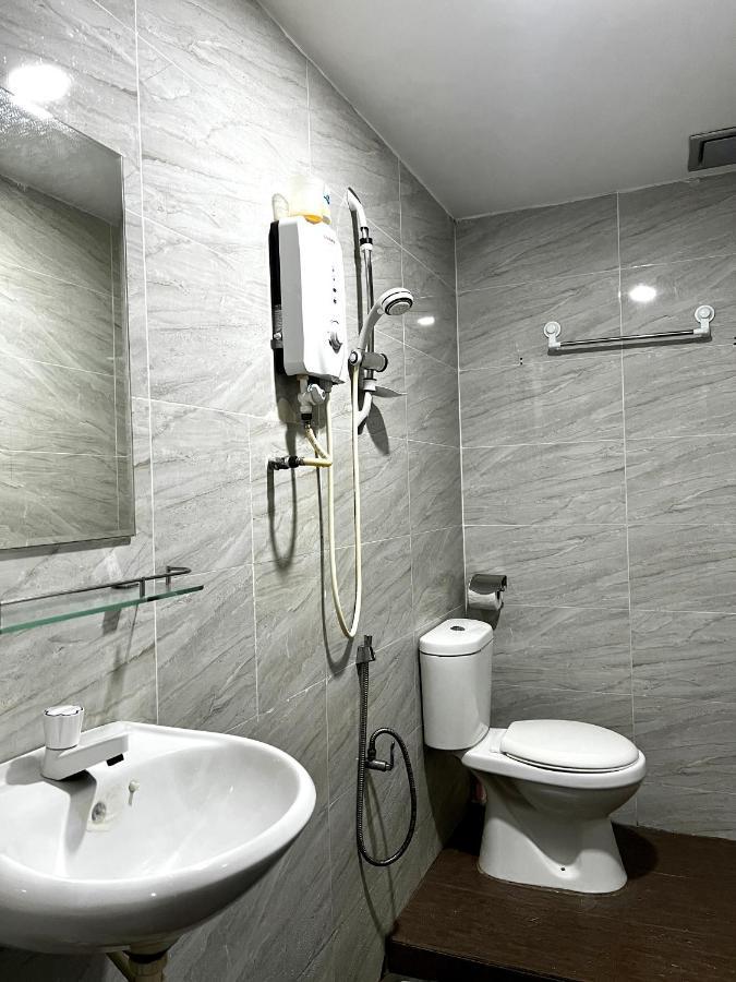 Homestay 55 Джохор-Бару Экстерьер фото